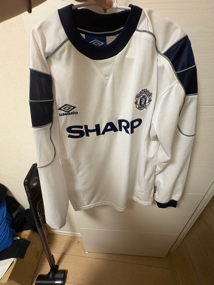 マンチェスター・ユナイテッド ホワイト長袖ジャージ