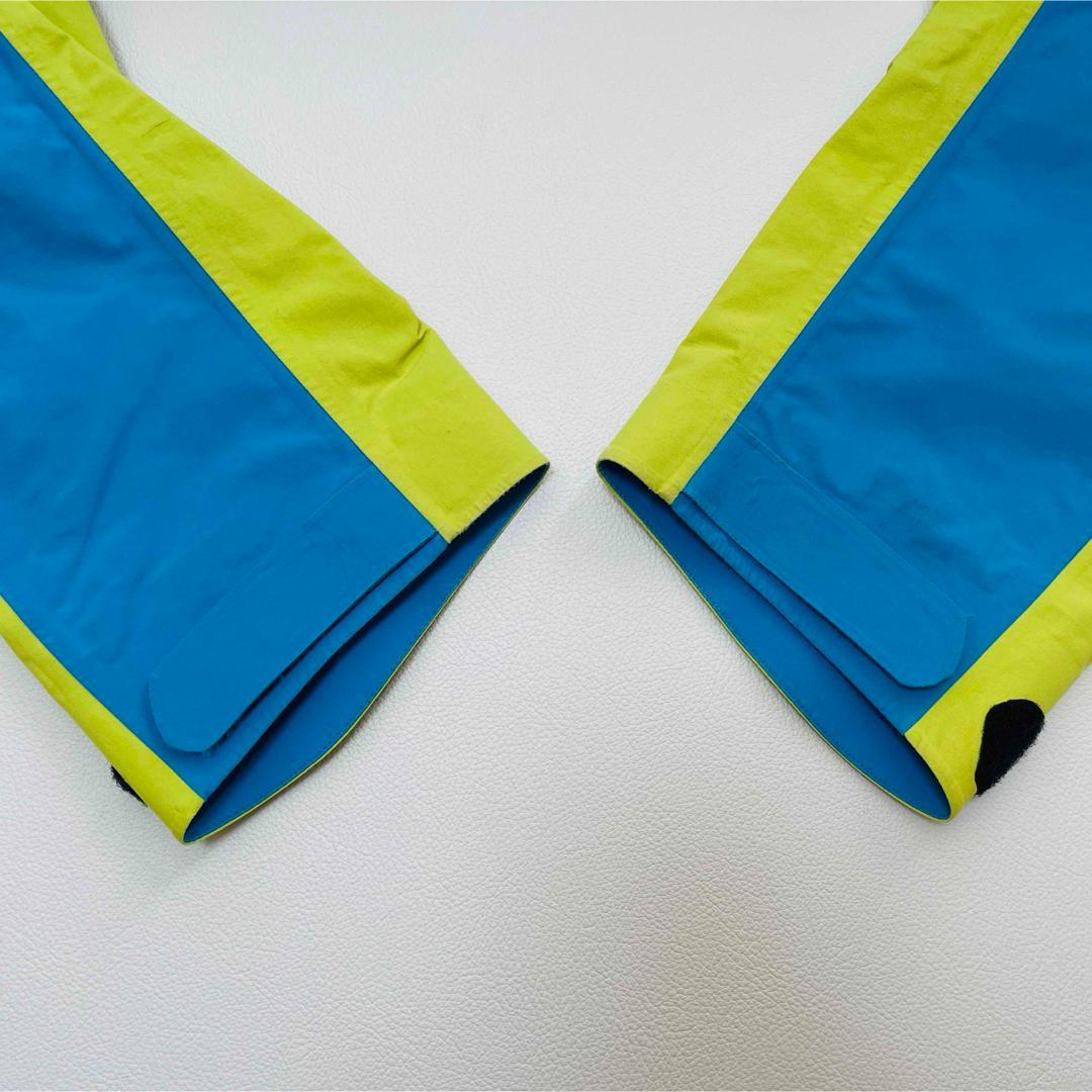 6683 バートン　ak ジャケット　ゴアテックス　３色切替デザイン　スノボ