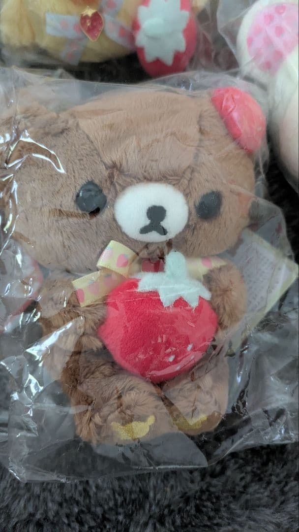 リラックマ ストア限定 いちご　ぬいぐるみ　4個セット