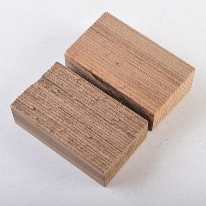 茶道具　神代杉　沢蟹図　香合　V　8995