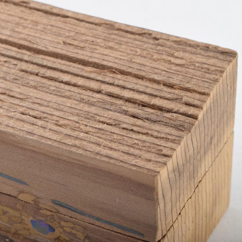 茶道具　神代杉　沢蟹図　香合　V　8995