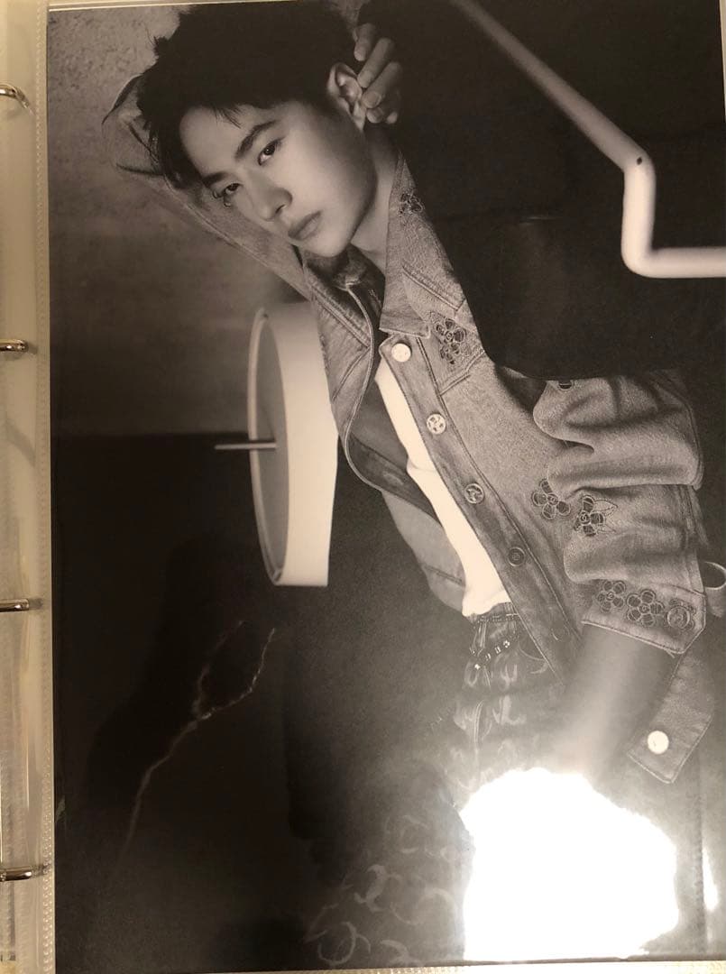 王一博 カードバインダー＋A4・Pカード他リフィル50枚付 アルバム w写真集