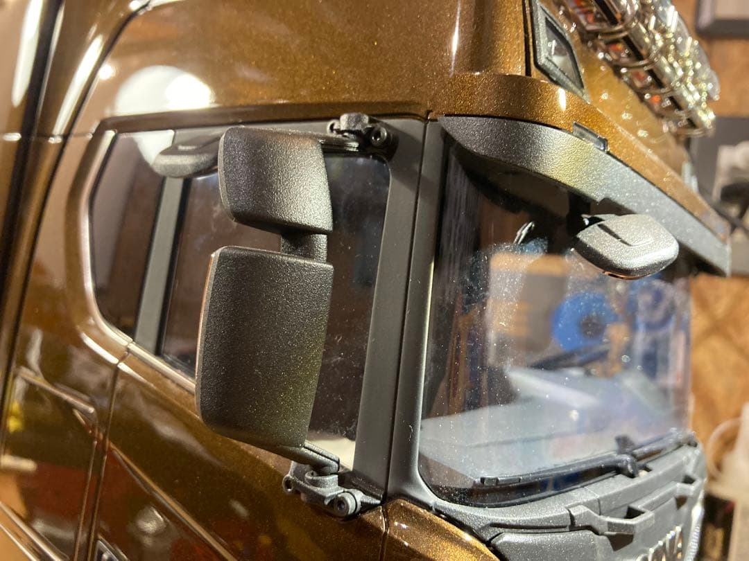 タミヤスカニア8×4  B09マラケシュブラウンウレタン鏡面塗装仕上げ