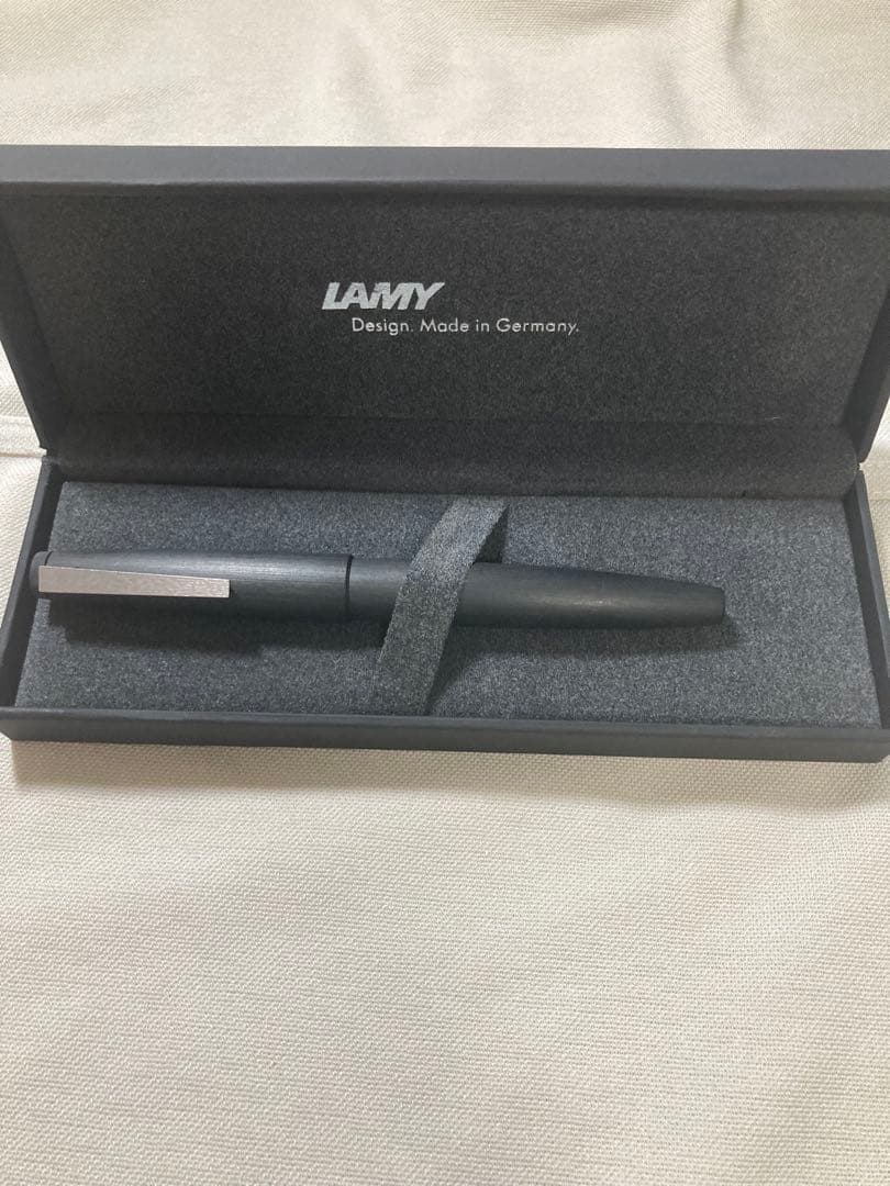 未使用品 Lamy 2000 万年筆 F