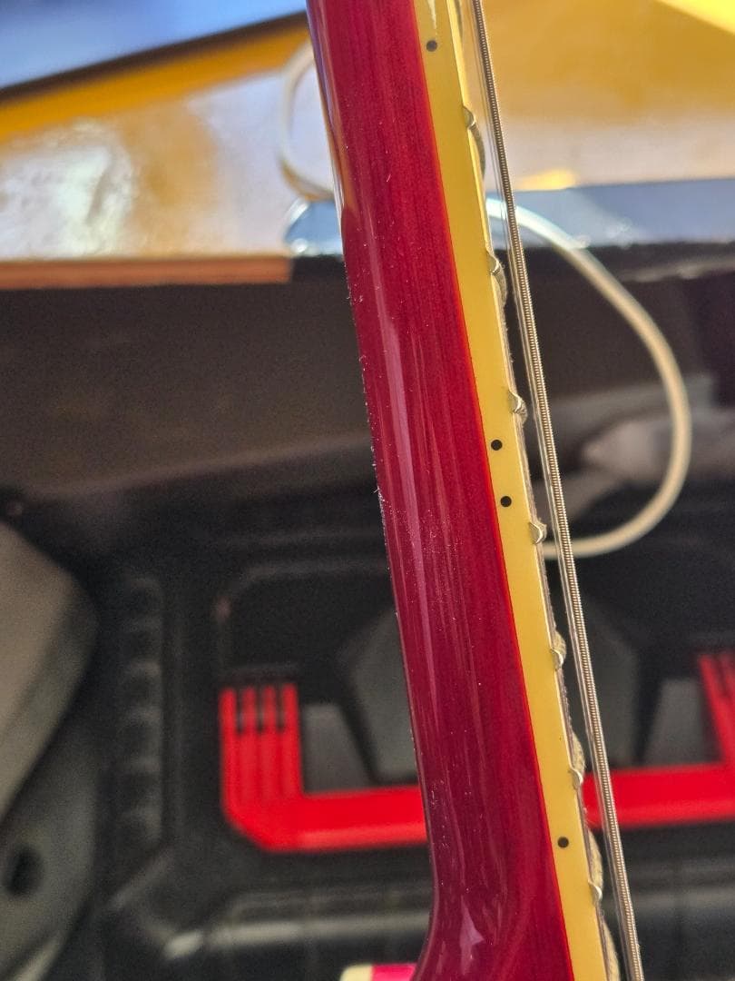 エピフォンES３３９赤色