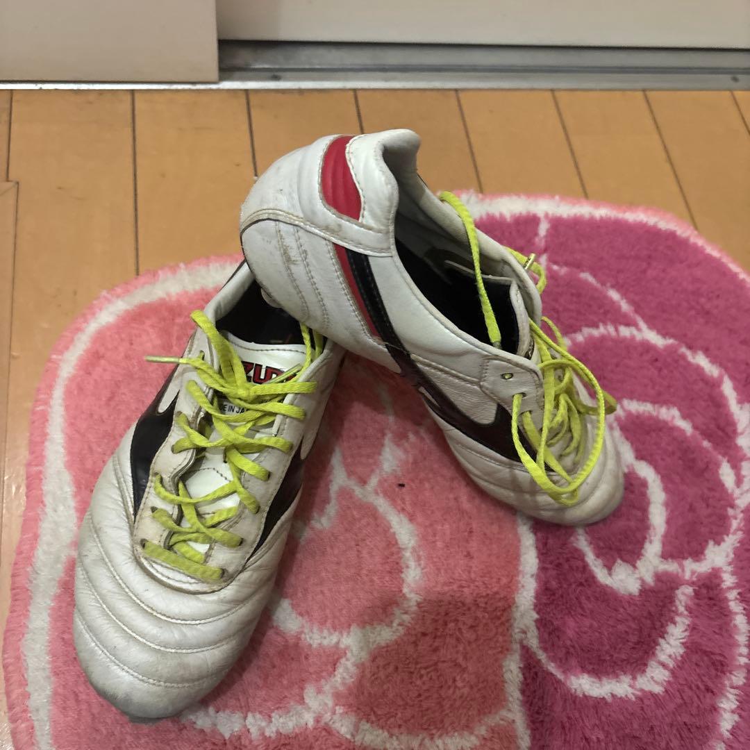 Mizuno Morelia Neo II サッカーシューズ25.5