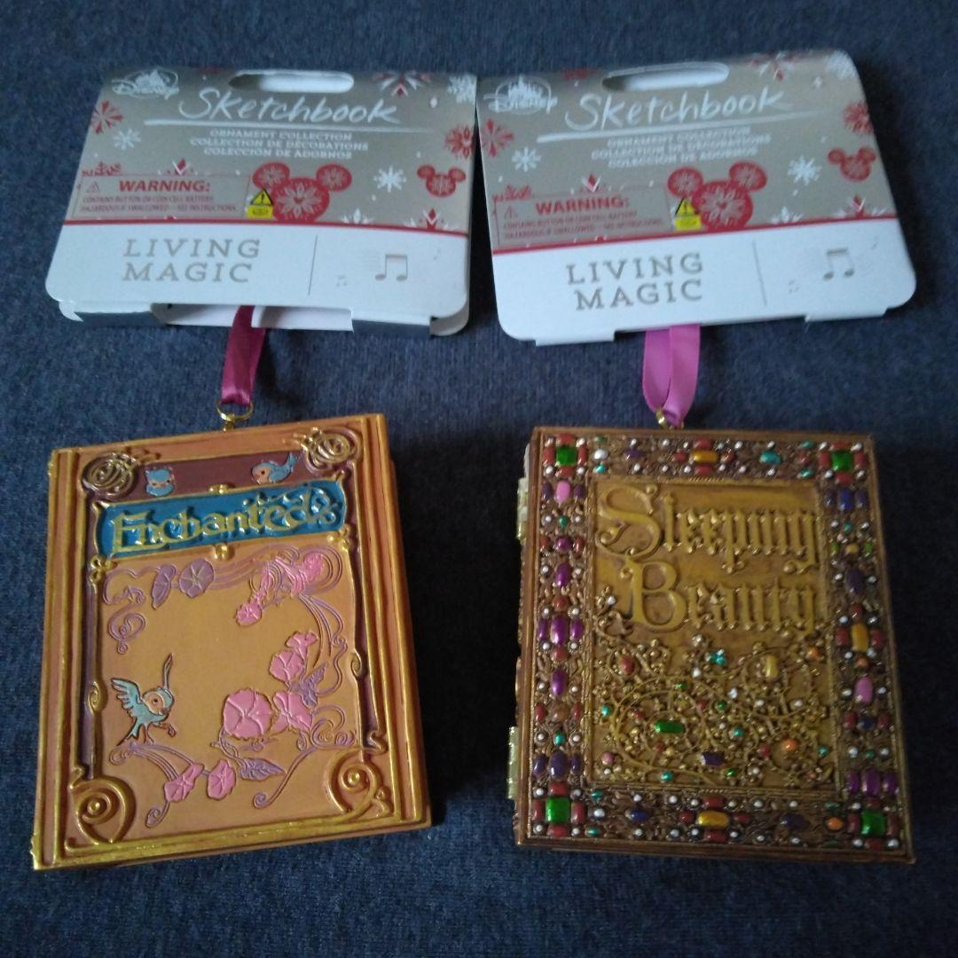 ストーリーブック　クリスマスオーナメント