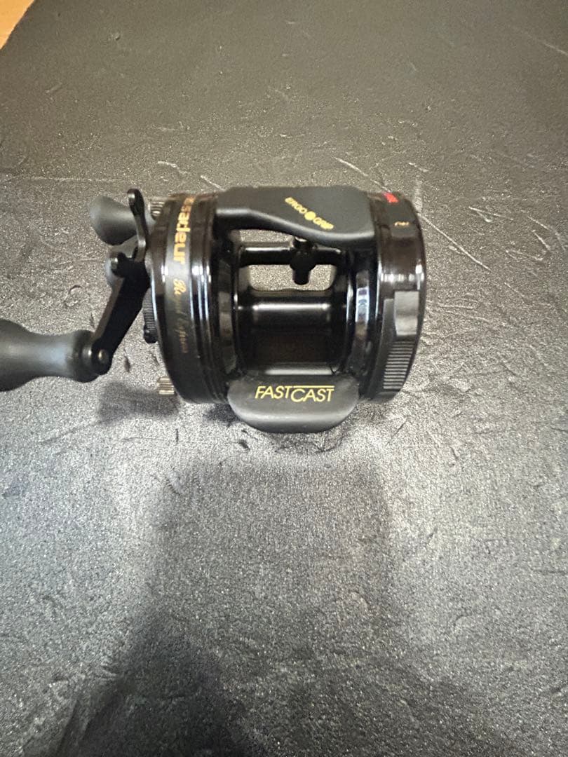 FISHTAST  Express II ベイトリール