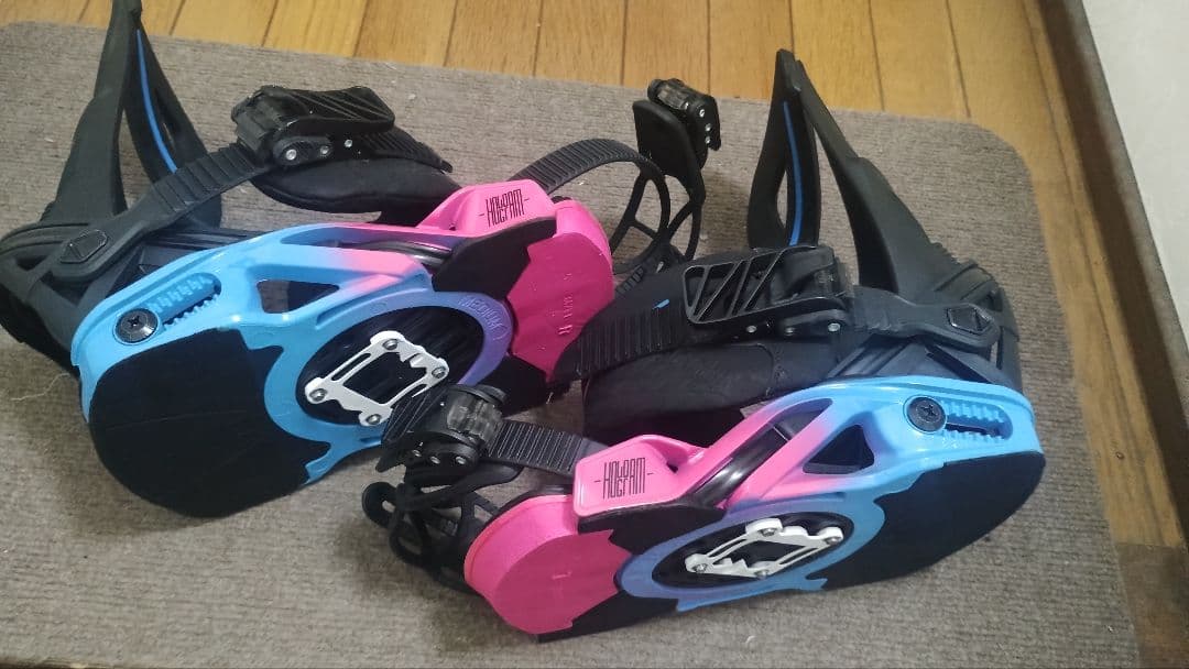 サロモン　ホログラム　M　ビンディング