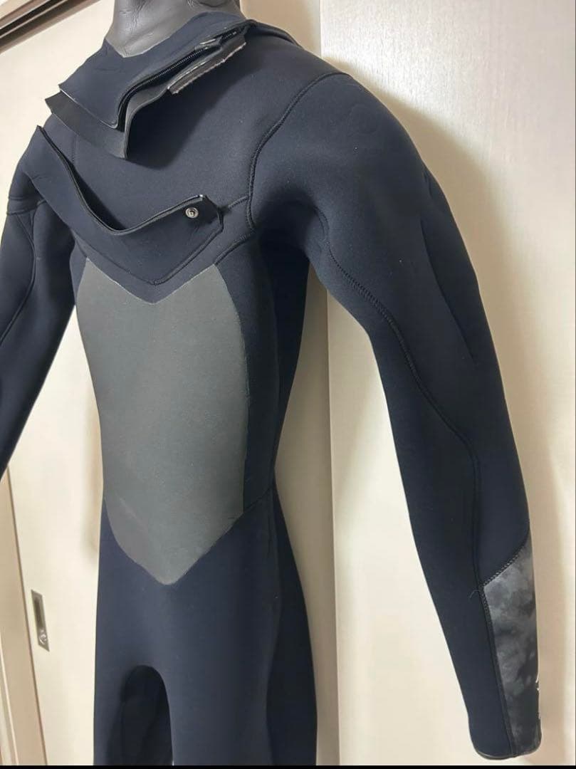 BILLABONG 頂　Lサイズ　5m3m セミドライ　チェストジップ