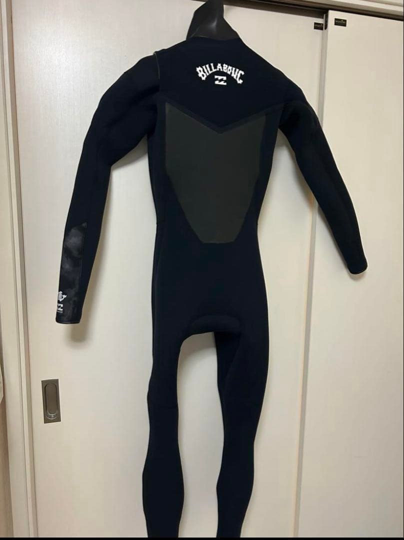 BILLABONG 頂　Lサイズ　5m3m セミドライ　チェストジップ