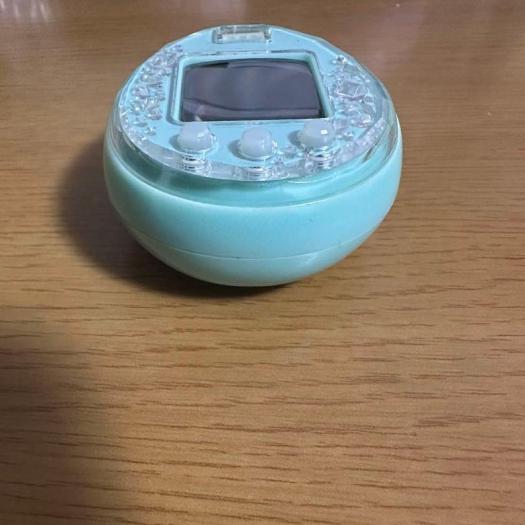 たまごっちピース Tamagotchi P's グリーン