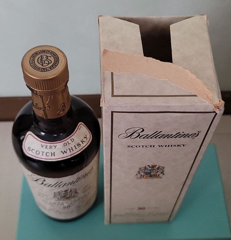 スコッチウイスキー　バランタイン30年