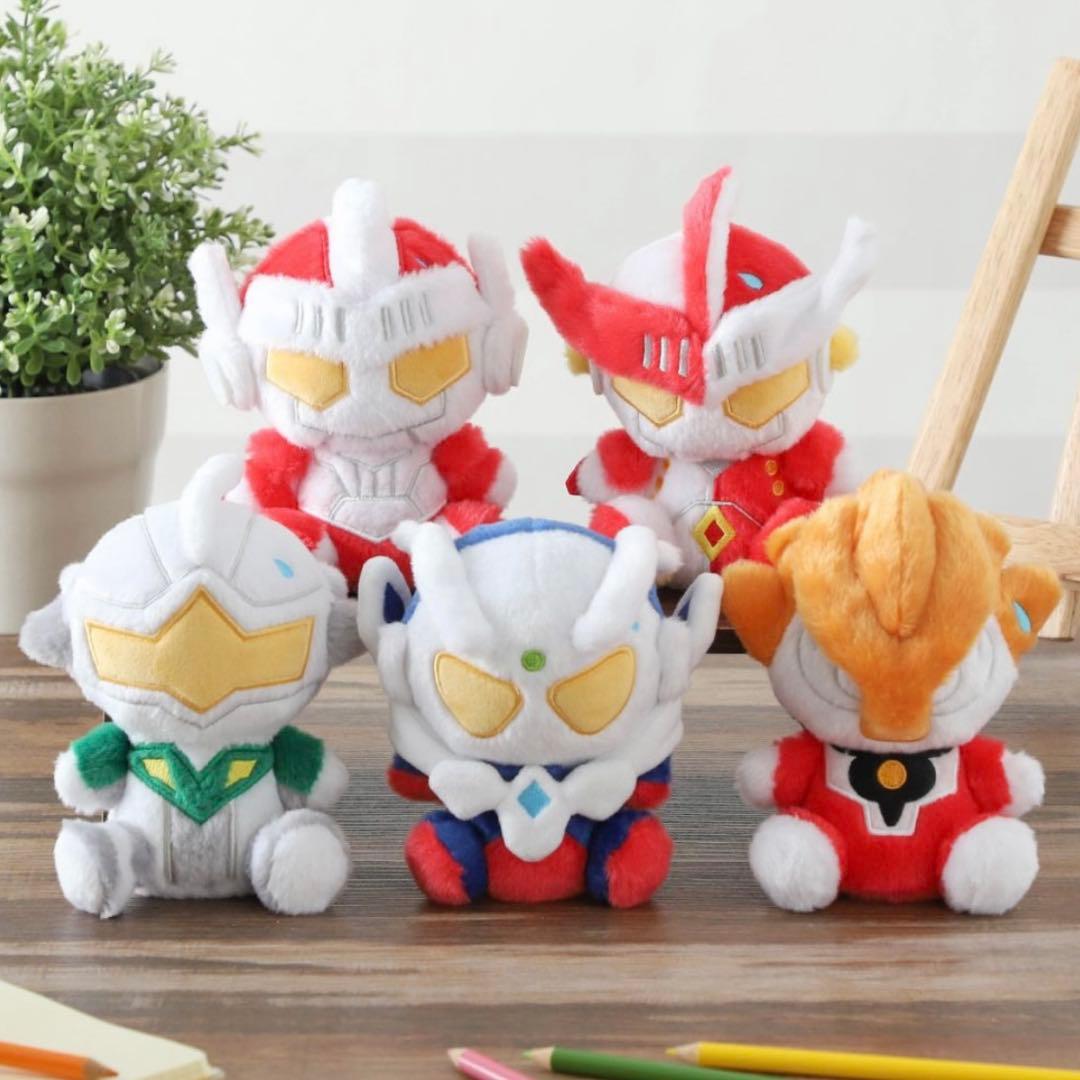 M78ウルトラマン ふわふわお座りぬいぐるみ ウルティメイトフォースゼロふわぬい