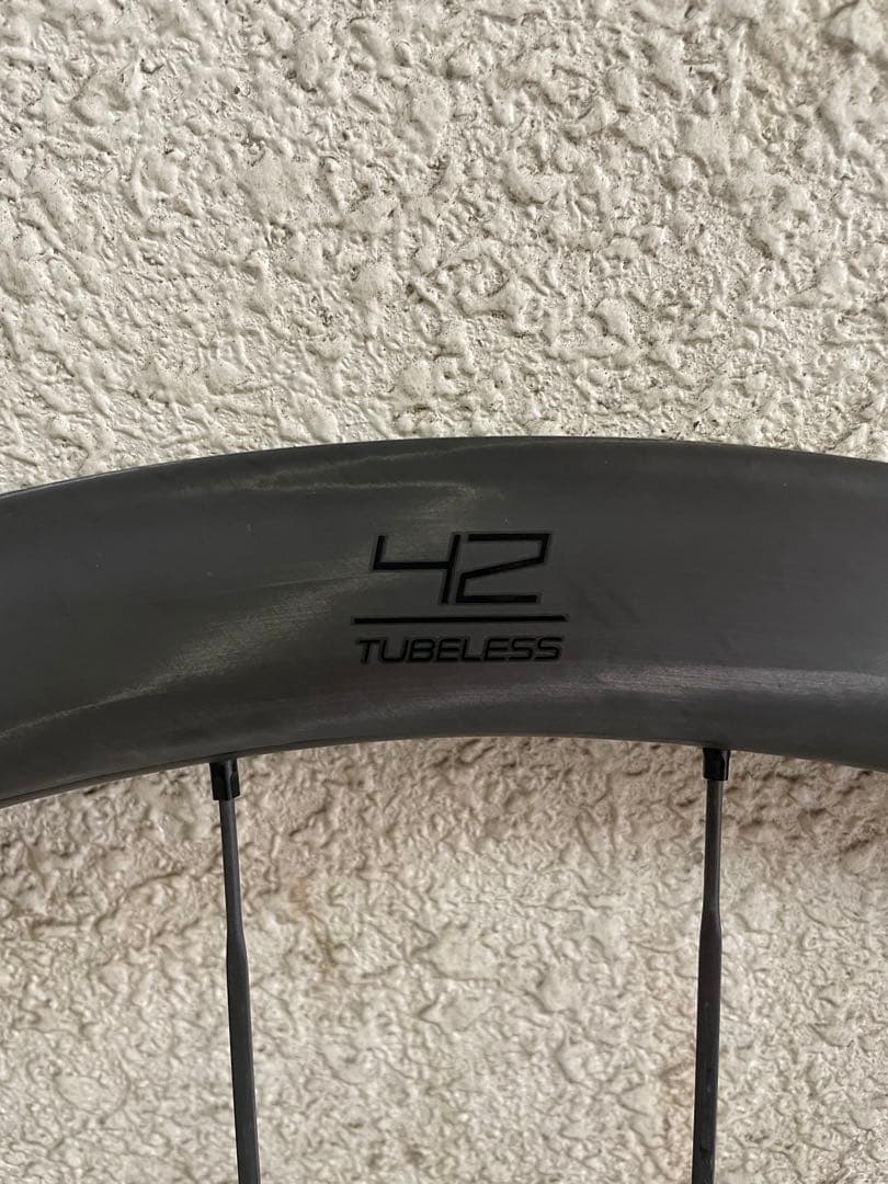 CADEX 42•36 tubeless ホイール