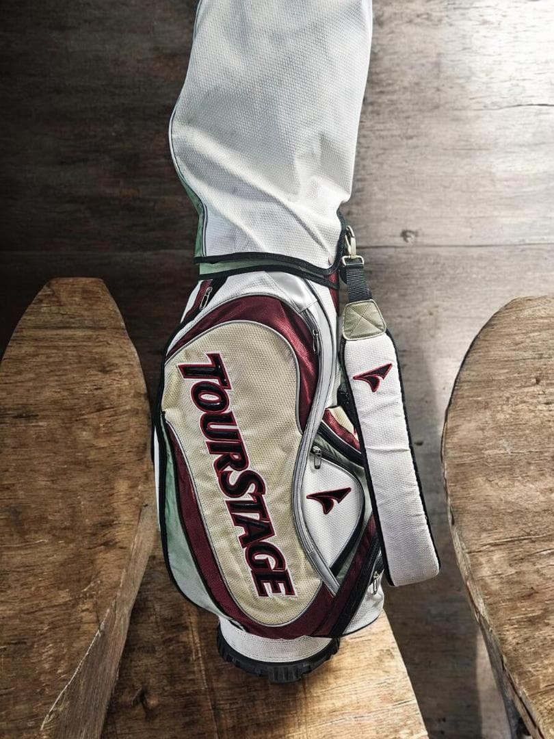 送料無料/超美品　TourStage キャディバッグ ホワイト・レッド