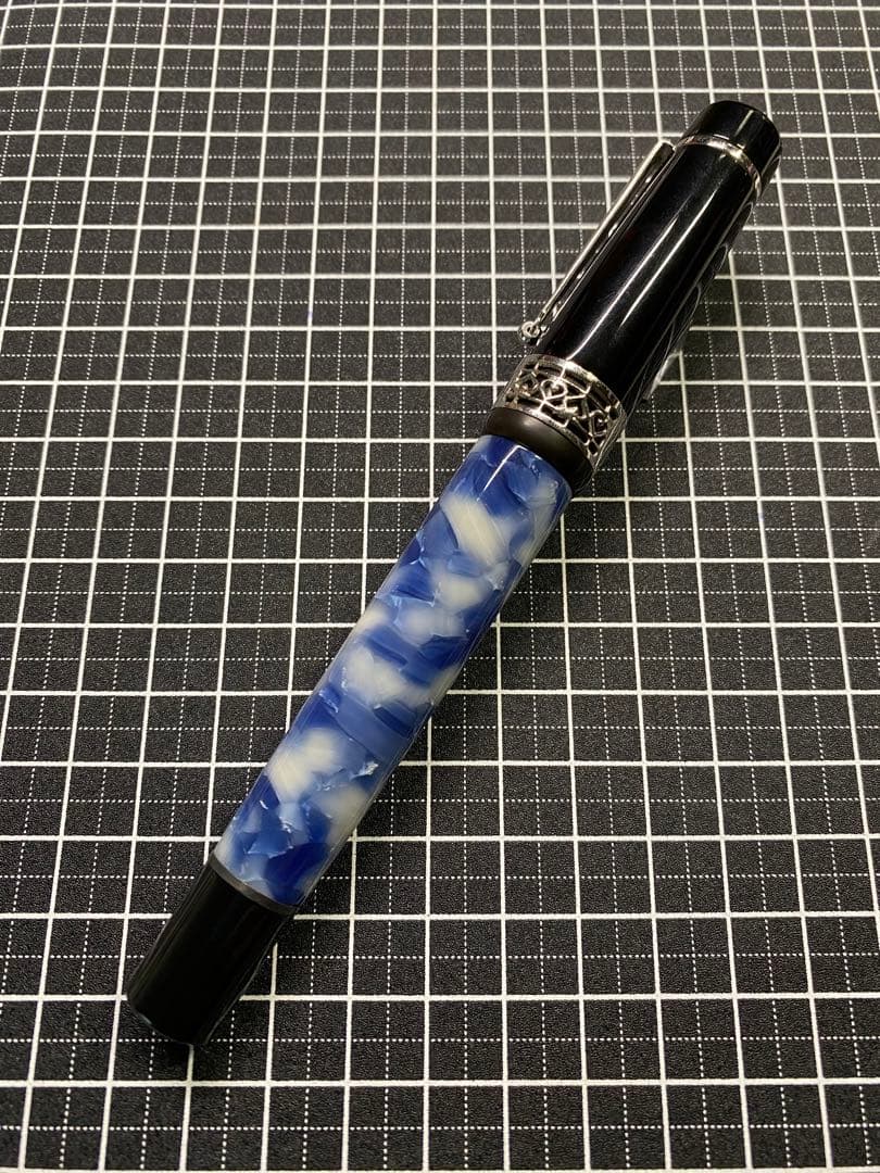 DELTA #365 Millennium Blue-ice 万年筆　字幅M