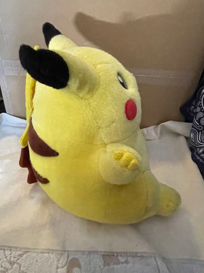 おまけ付き　ワケアリ　初期ピカチュウ　等身大　ぬいぐるみ　2体セット