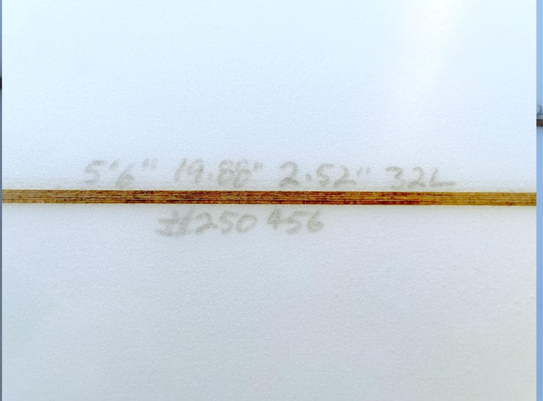 ロストサーフボード　MICKS TAPE SYM 5.6　USA製