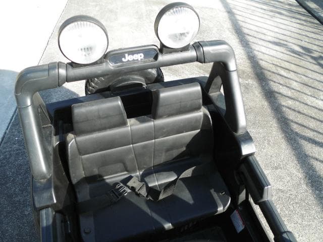 ２人乗り可能ラジコンカー　子供が乗れる＜Ｊｅｅｐ＞　現役動作品 　引き取り希望