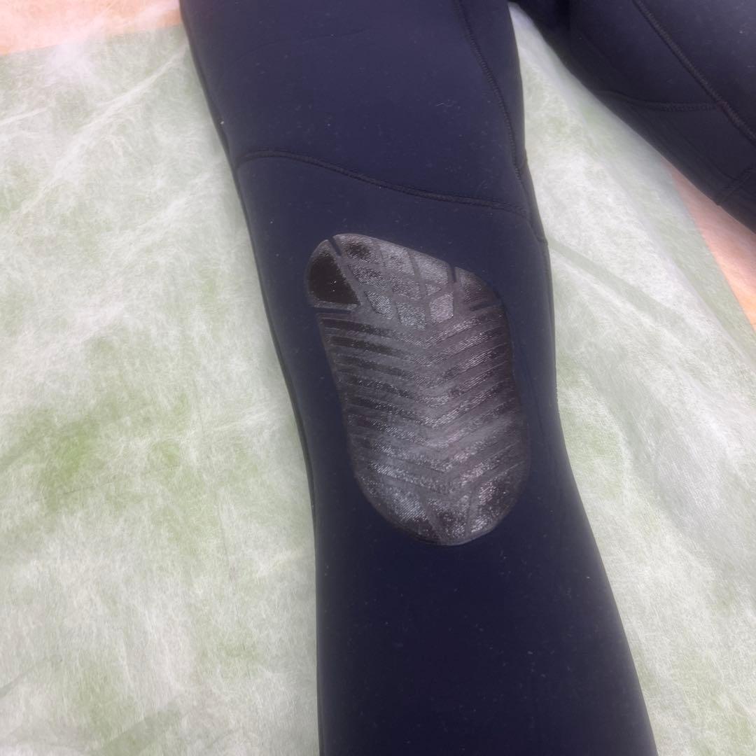 最終値下げ‼️239 BILLABONG フルスーツ ブラック