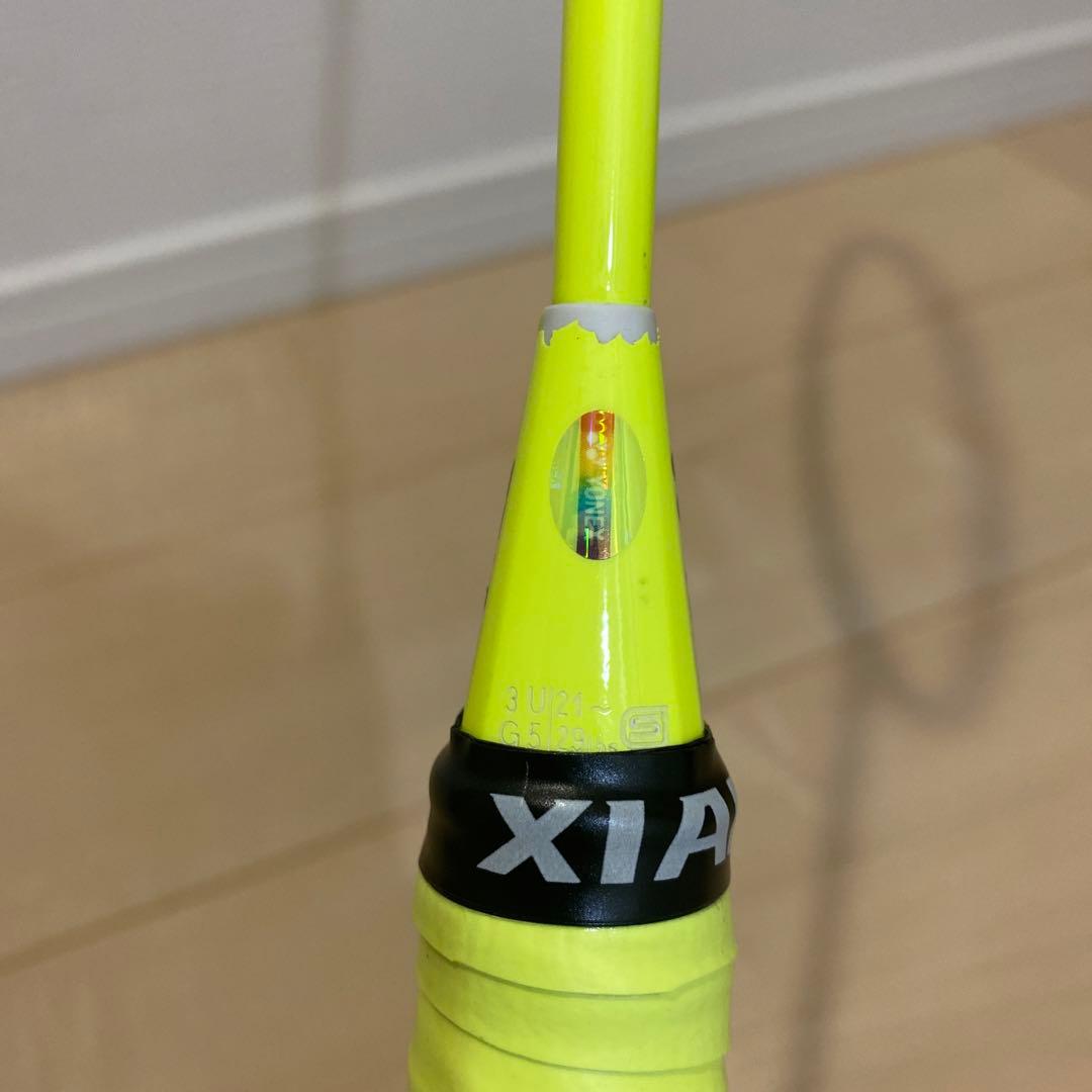 【希少_即日発送】バドミントンラケット　ヨネックス　ASTROX77 3UG5