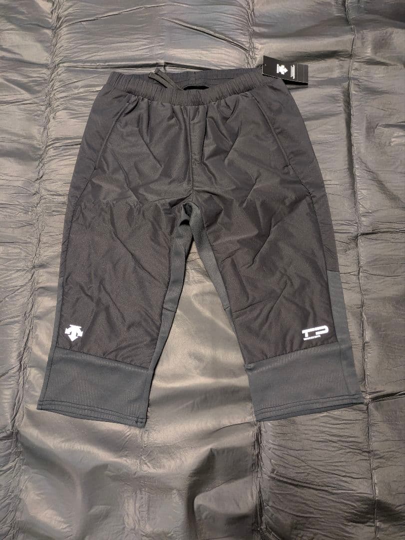 日*1様 DESCENTE ミッドレイヤー