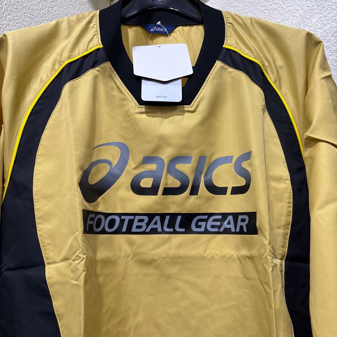 サッカーアシックスフットボールギア新品