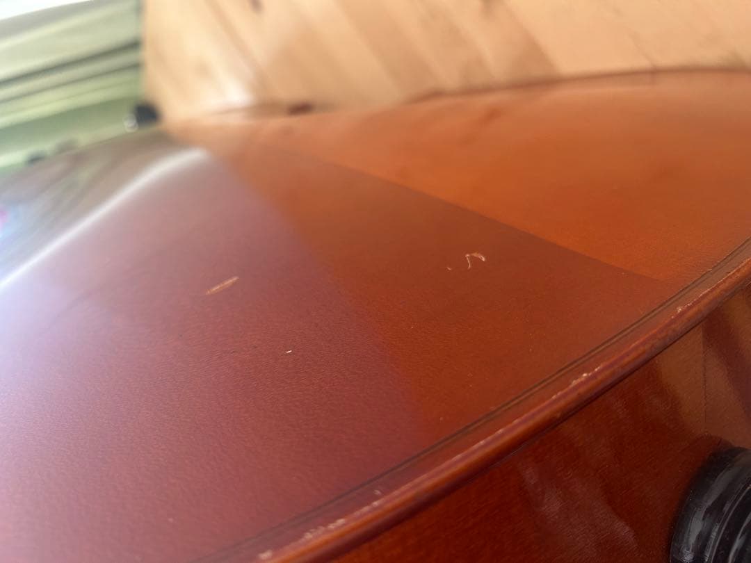 チェロと木製弓、ハードケース付き