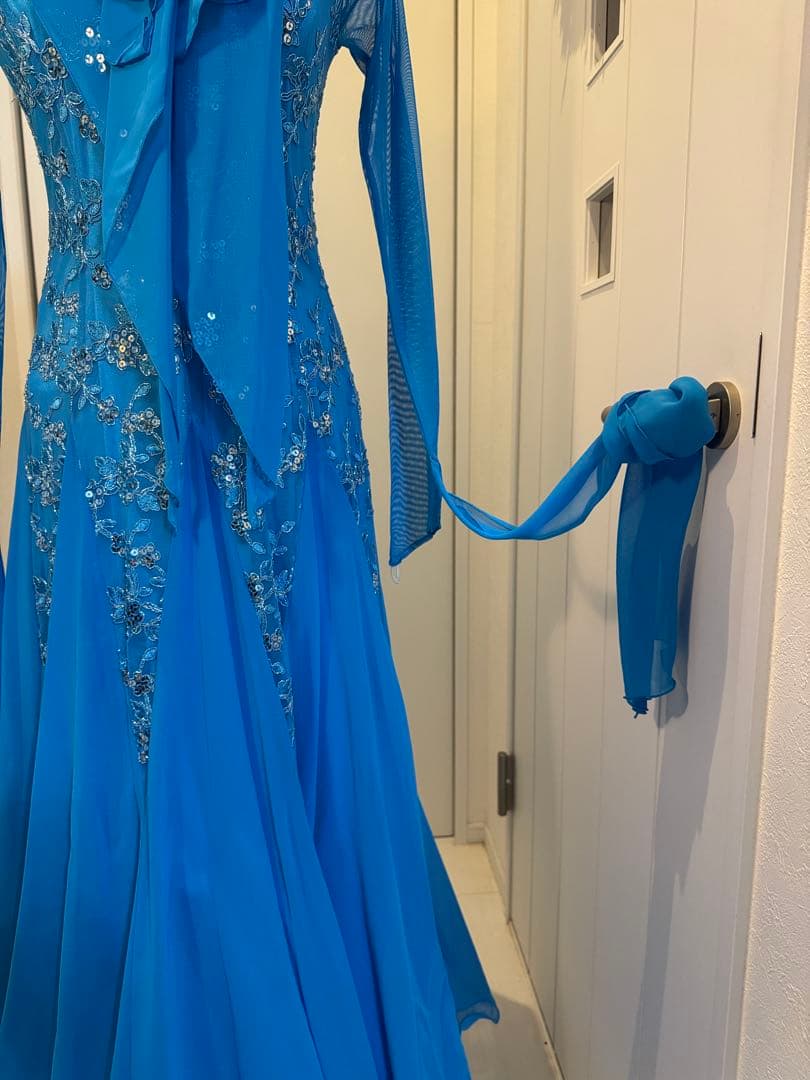 ダンスドレス　青