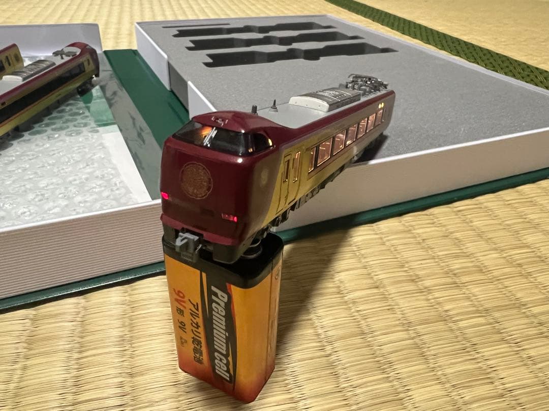 Nゲージ 683系6000番台まほろば　室内灯入り