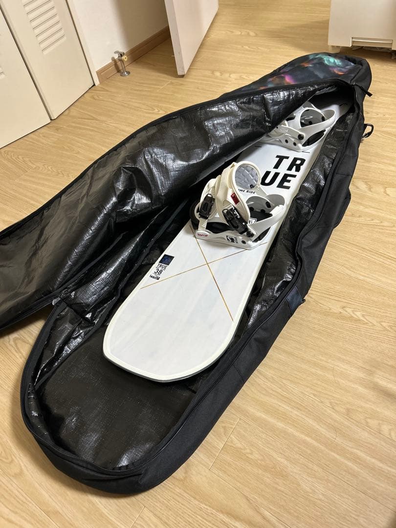 【ほぼ未使用】ロキシー　ROXY スノボ　スノーボート　ボードケース