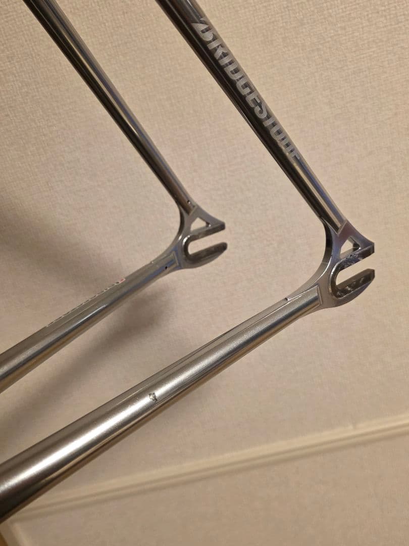 ブリジストン ピストフレーム