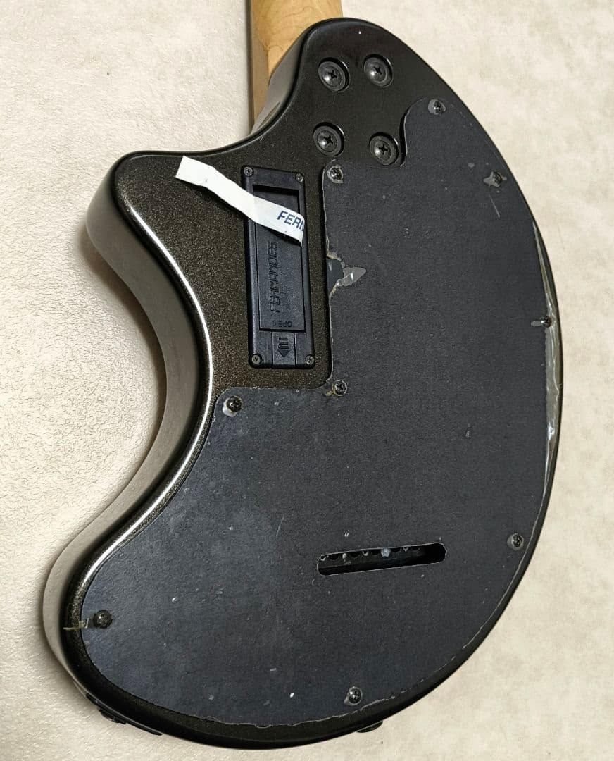 【美品】ZO-3 芸達者 MB アンプ内蔵ミニギター ケース付