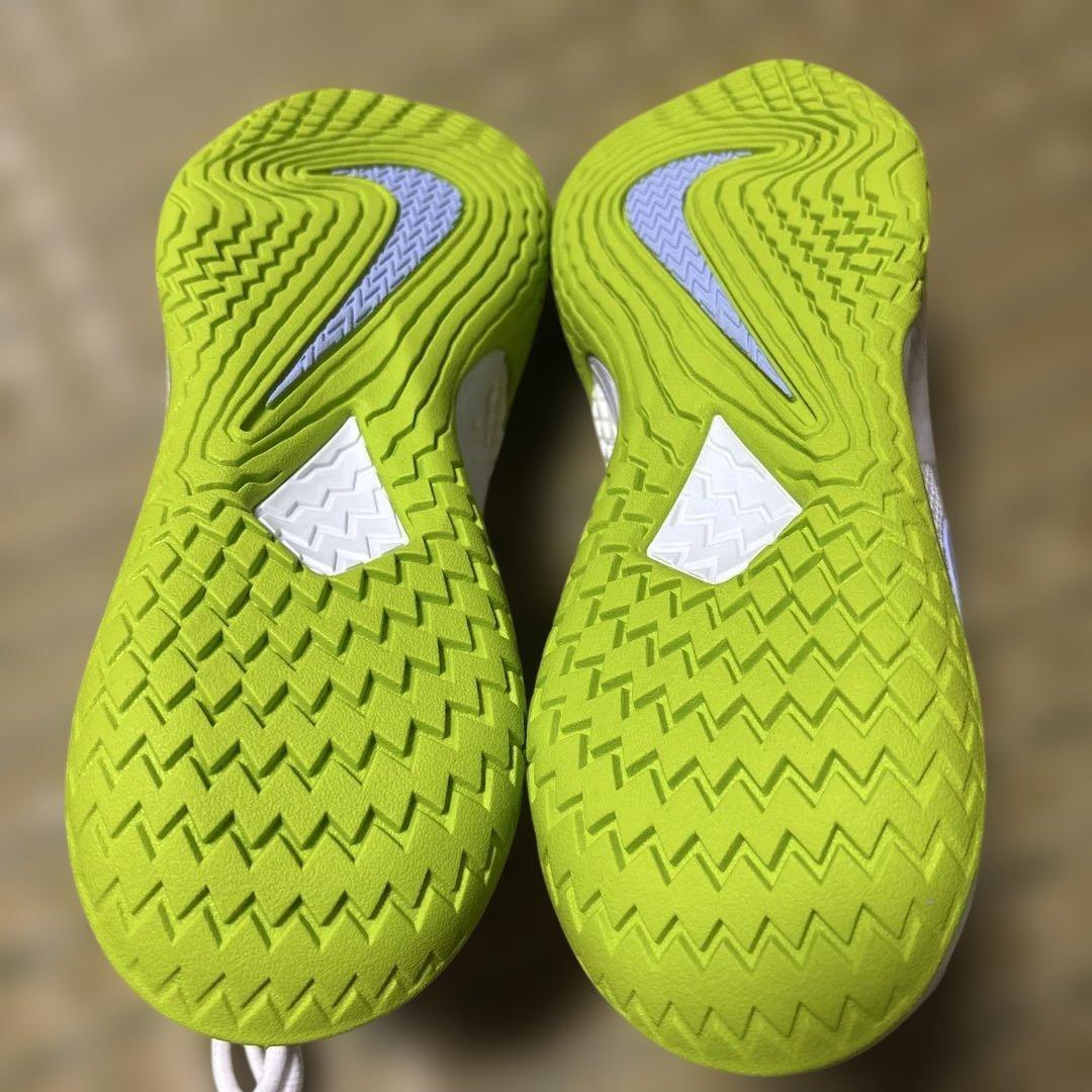 最終値下げ【ナダル】Nike テニスシューズ ホワイト/ライム　25cm