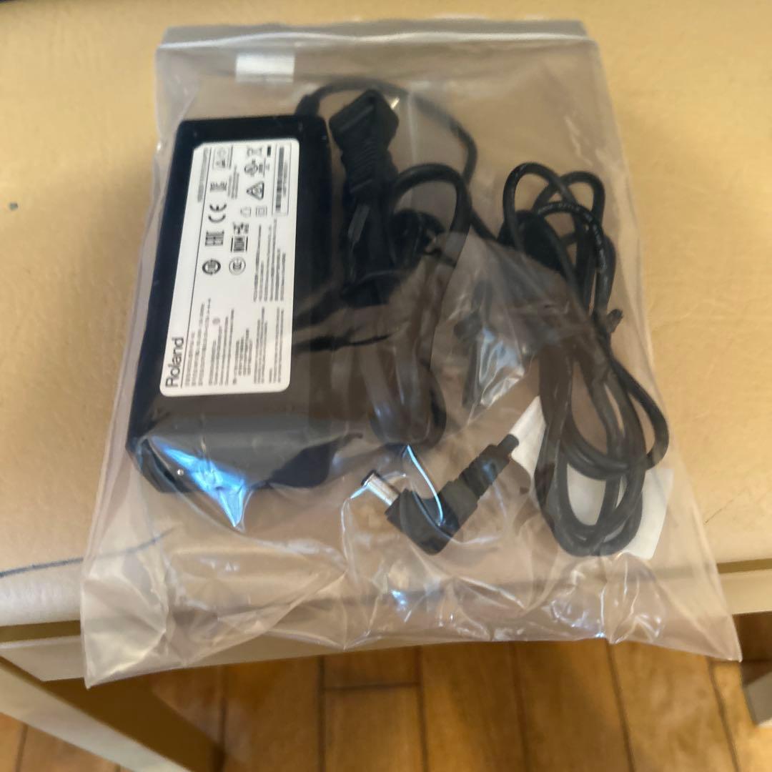 ローランド Roland DP603 ‘19製 使用少 美品 電子ピアノ　送料込