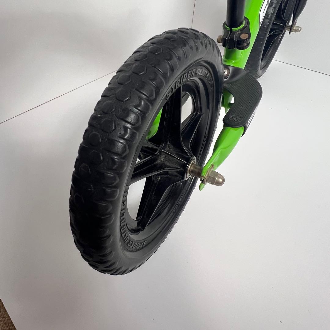 良品　ストライダー　12 スポーツ　付属品多数　お買得！