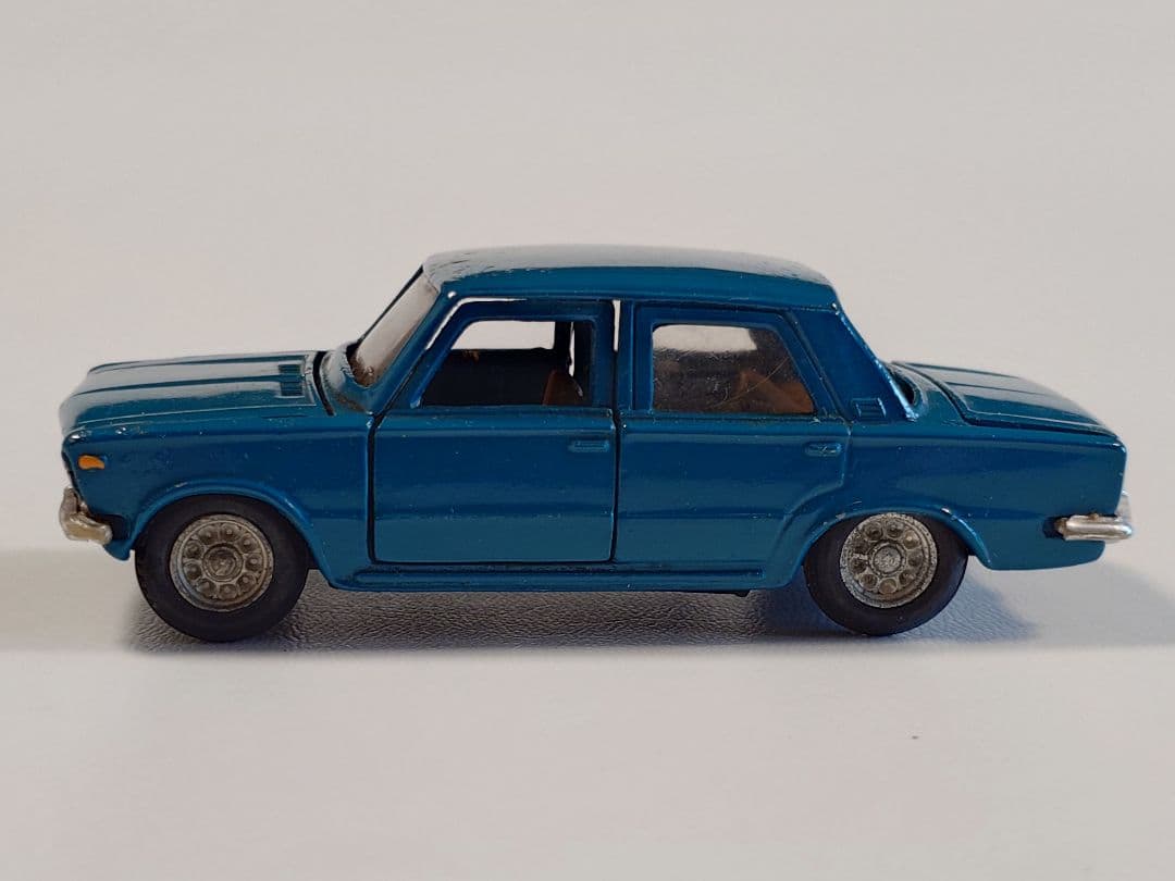 ミニカー MERCURY FIAT - 125 BERLINE