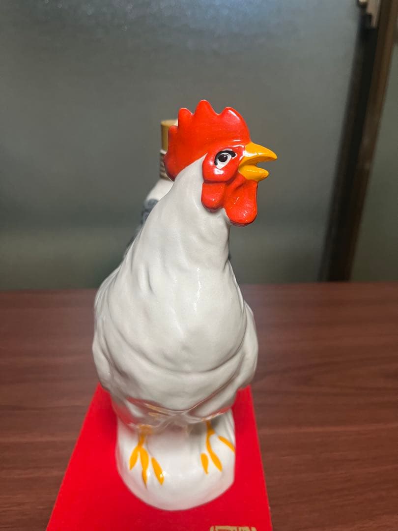 【未開栓】サントリーウイスキーローヤル12年 干支ボトル 2005年 酉 とり