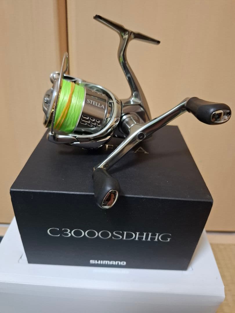 リール 18STELLA C3000SDHHG