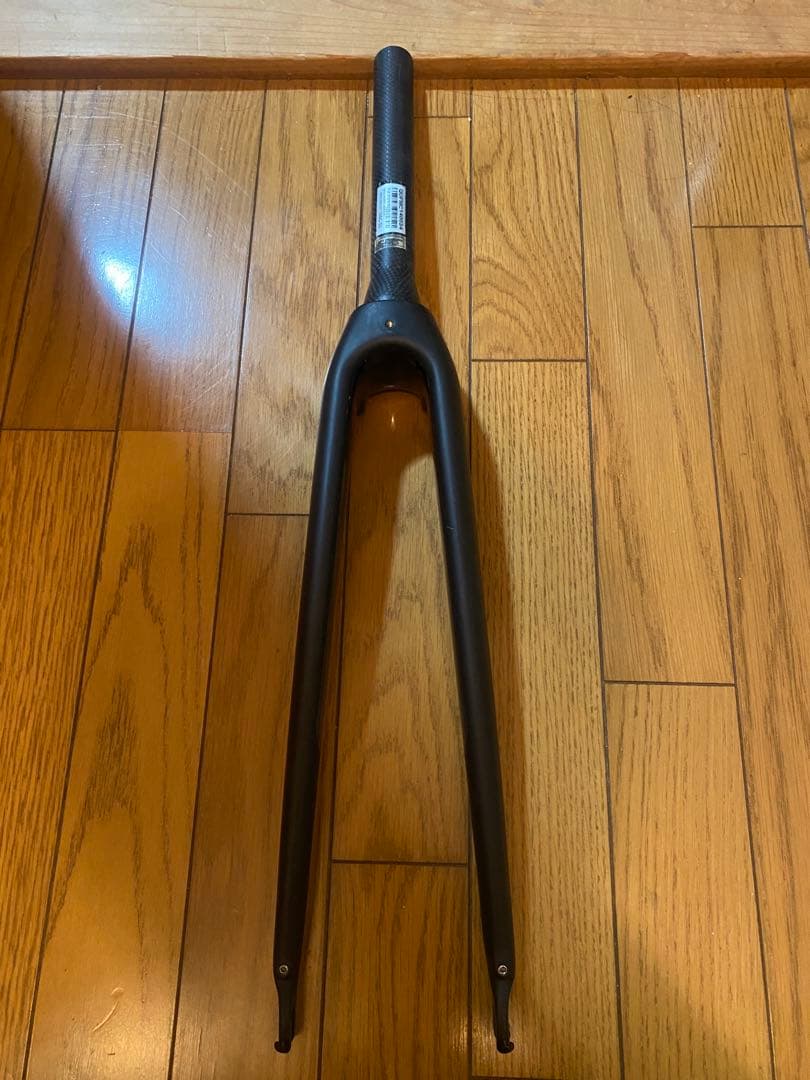 ロードバイク カーボンフォーク