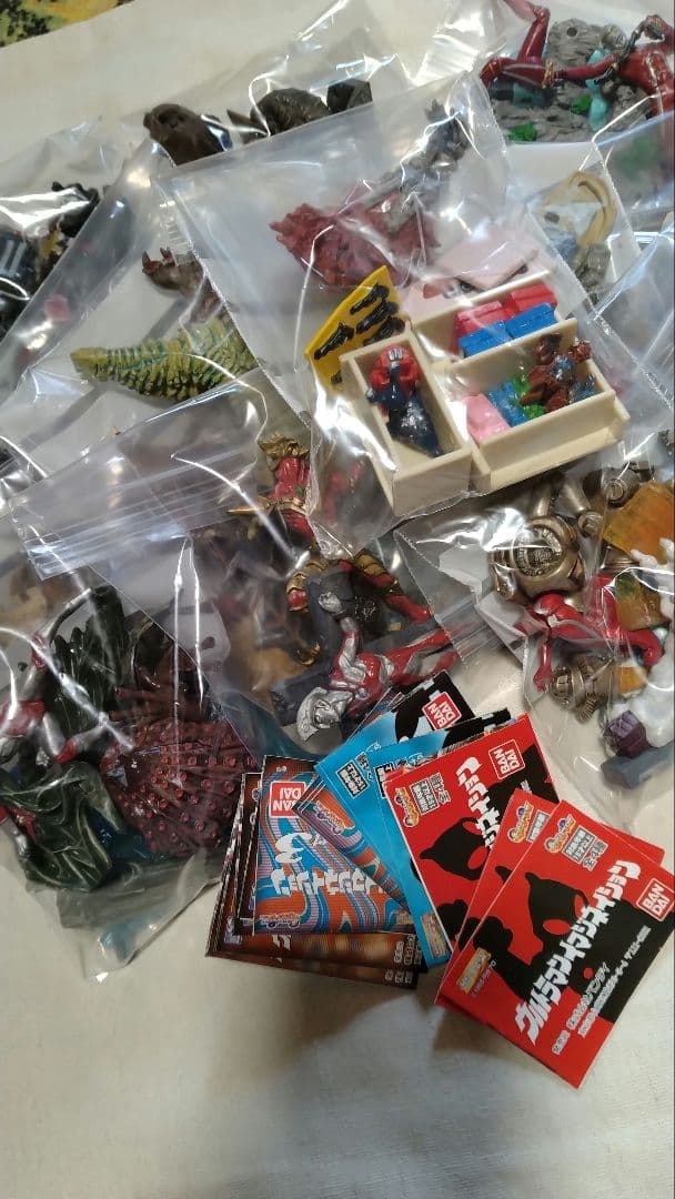 HGシリーズウルトラマンイマジネイション Part 1〜4 全16種 中古品