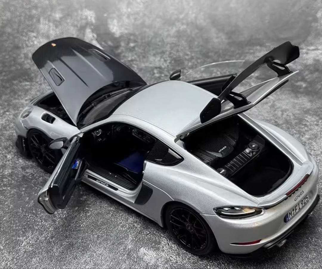 Norev 1/18 2023ポルシェ ケイマン GT4 RSモデルミニカー