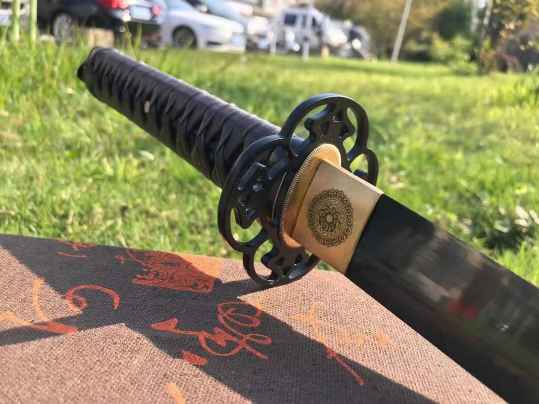 武具　刀装具　日本刀　模造刀   居合刀 【狂徒】