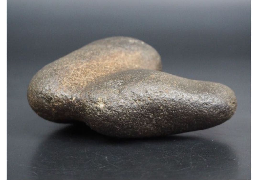 送料無料　水石愛好家蔵品放出 古い珍石　木台座付