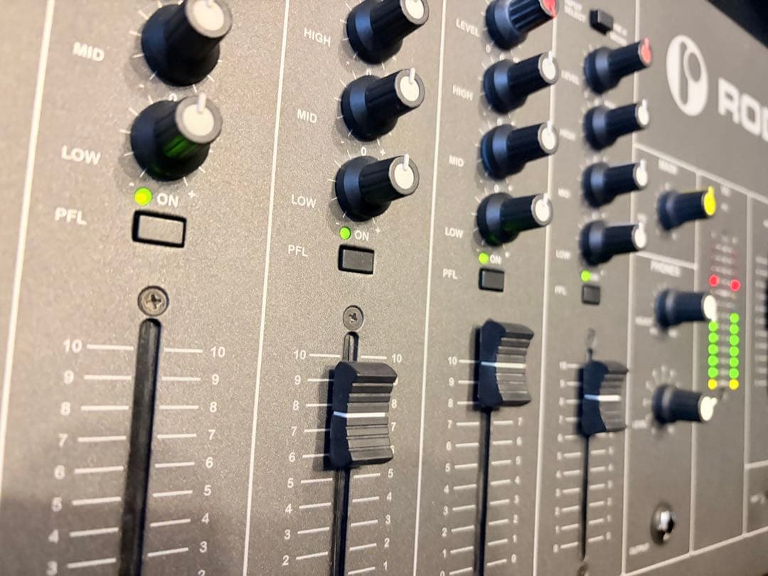 RODEC BX-9 希少DJミキサー　ベルギー製　美品　極太サウンド