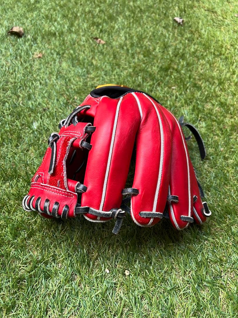 Mizuno Pro 軟式グローブ 赤