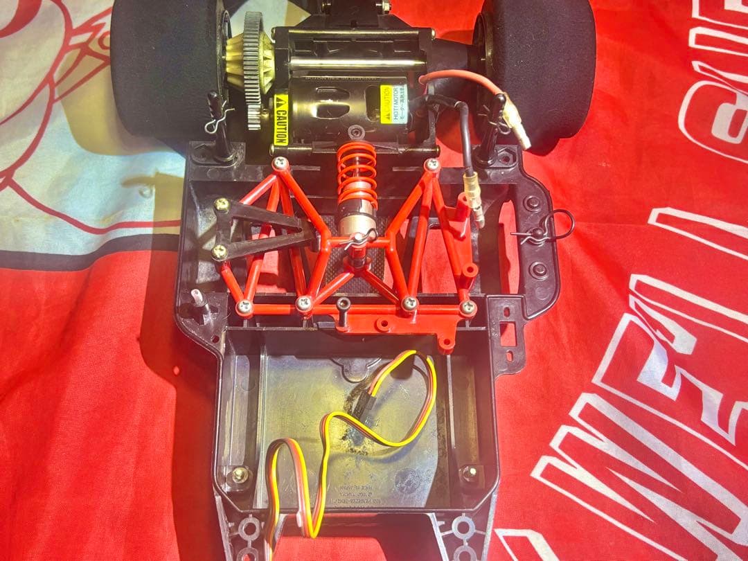 タミヤ Cカーシャーシとモーターとサーボ