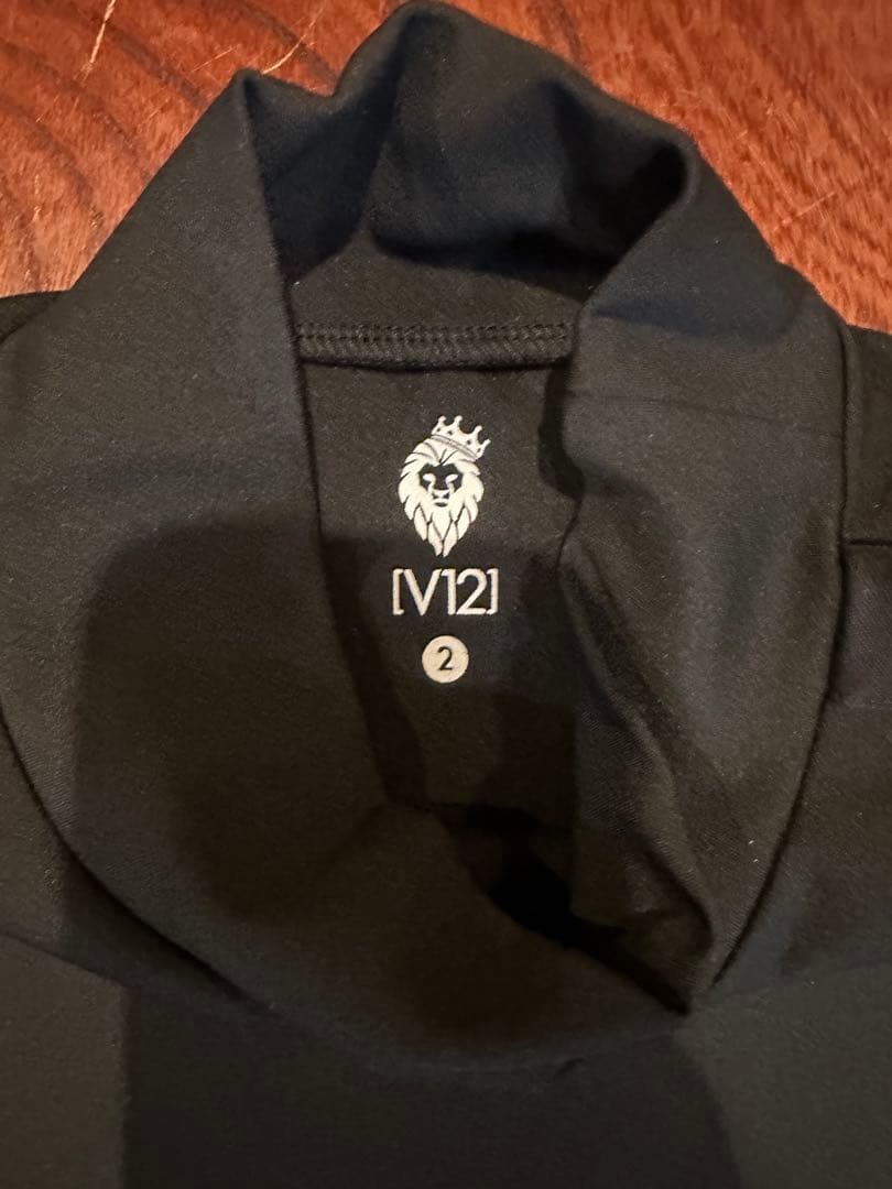 V12 モックネック 裏起毛 長袖シャツ 美品