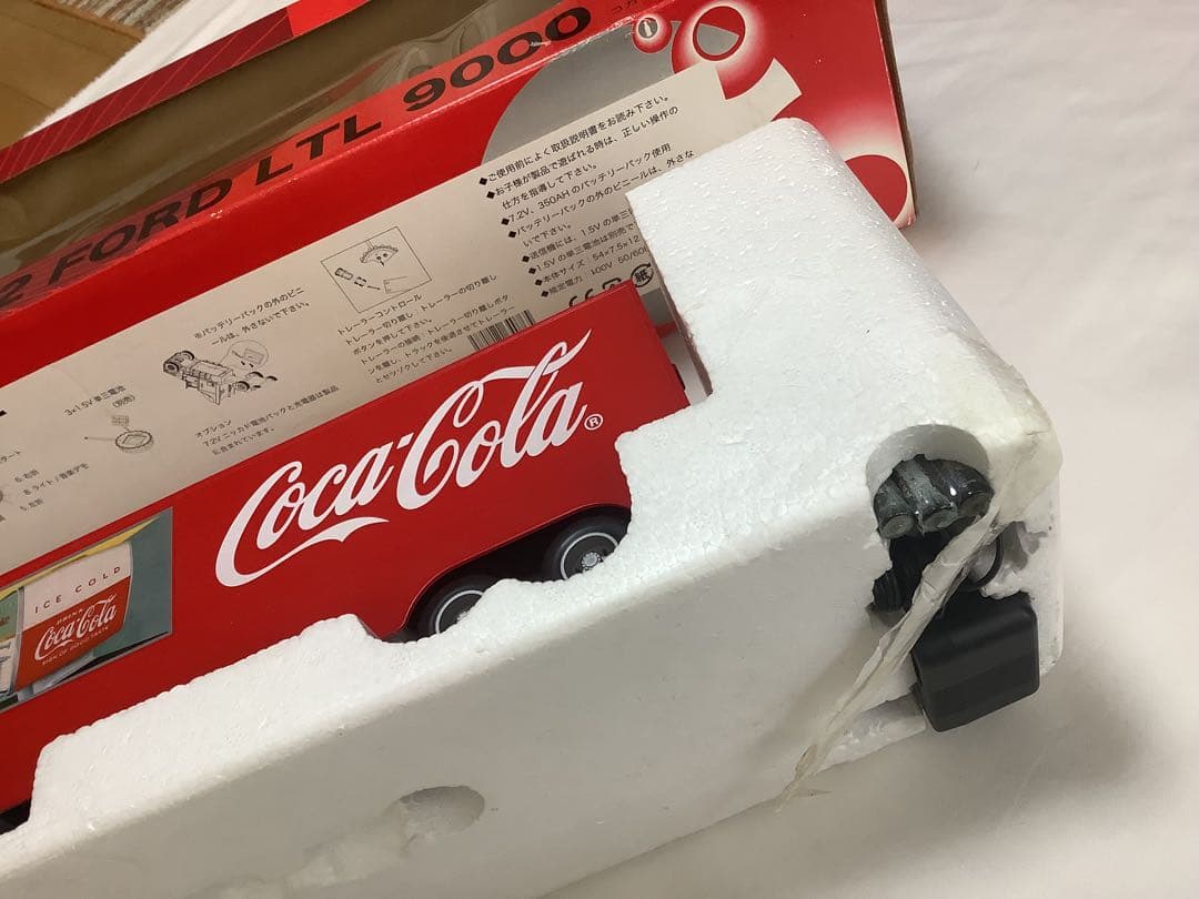 限定1,000台コカコーラ フォード トレーラー ラジコン 1:32 2006年